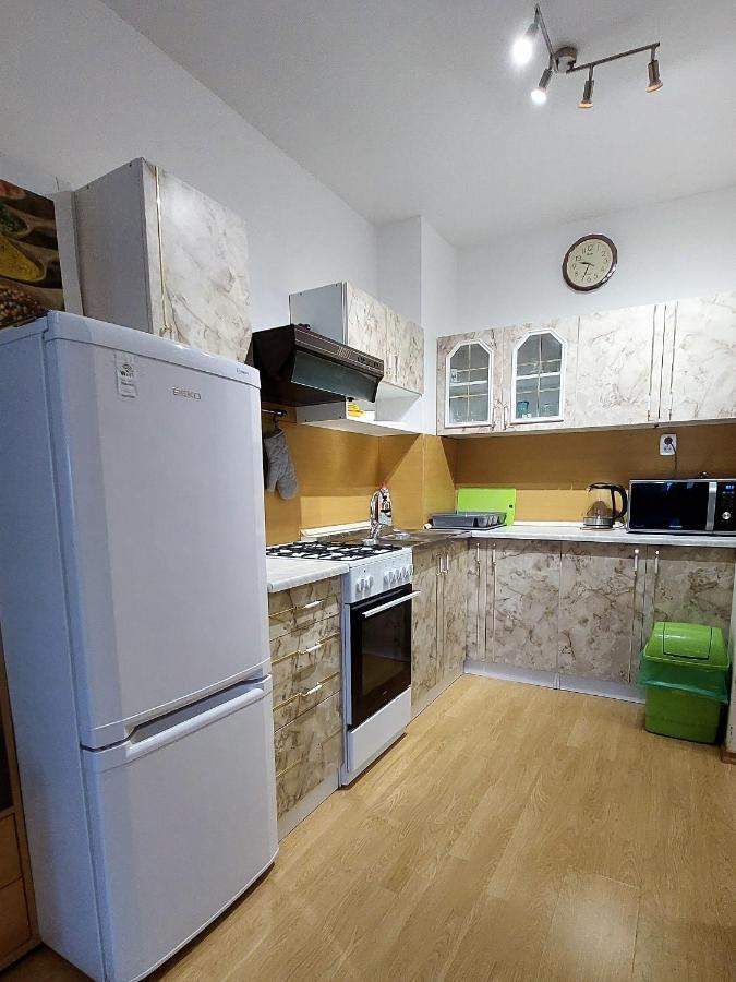 "Like A Home" Apartment Bratislava Bagian luar foto
