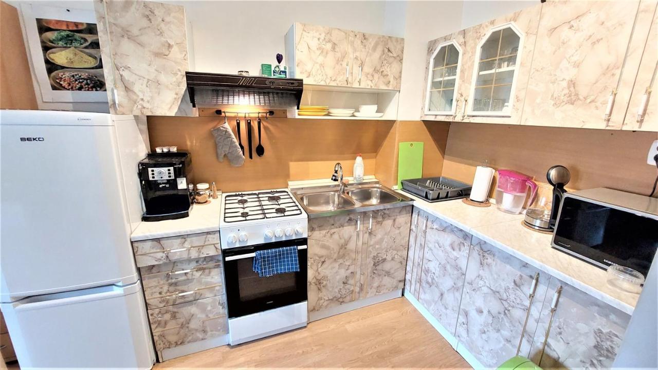 "Like A Home" Apartment Bratislava Bagian luar foto